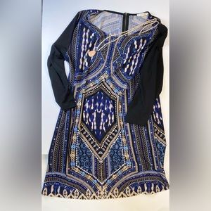 Casual dress, long sleeve.